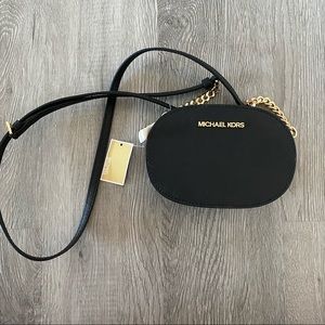 BRAND NEW - Michael Kors Small Oval Xbody